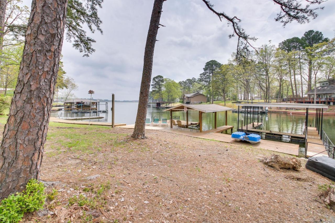 Villa Cozy Lake Cabin With Dock In Hot Springs Natl Park Lake Hamilton Exterior foto