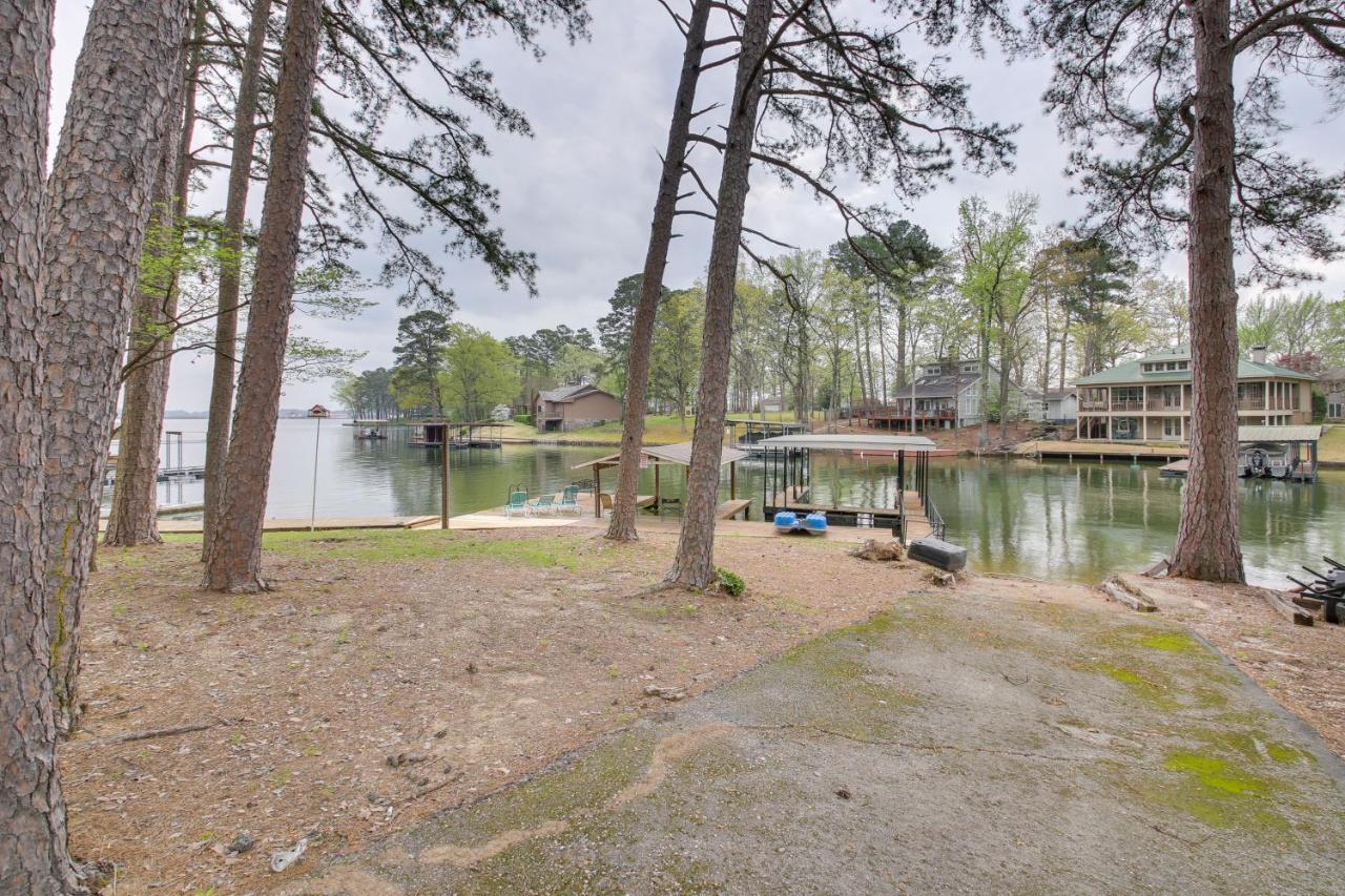 Villa Cozy Lake Cabin With Dock In Hot Springs Natl Park Lake Hamilton Exterior foto